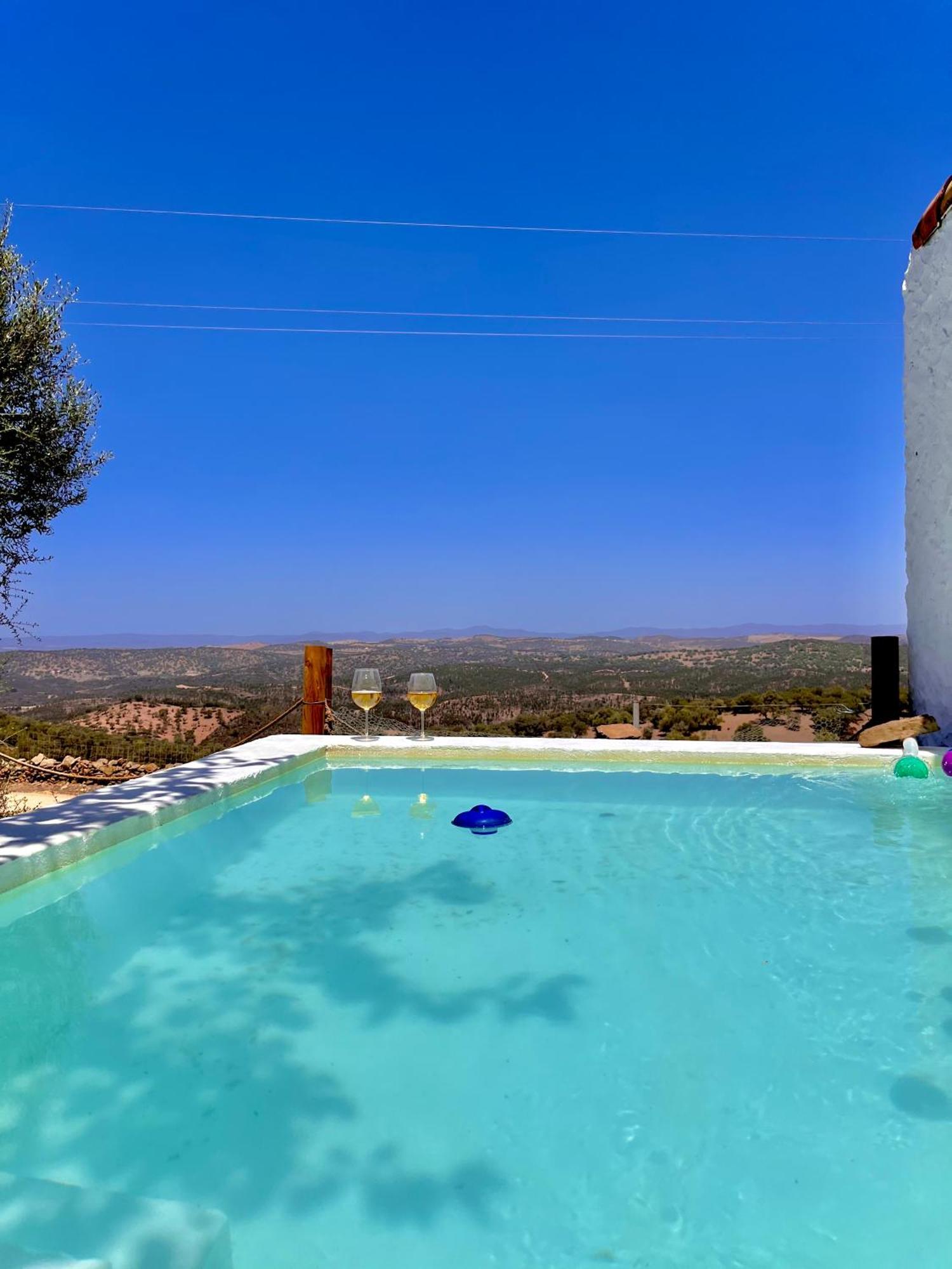 El Coso Lodge & Workation Zalamea la Real Екстер'єр фото